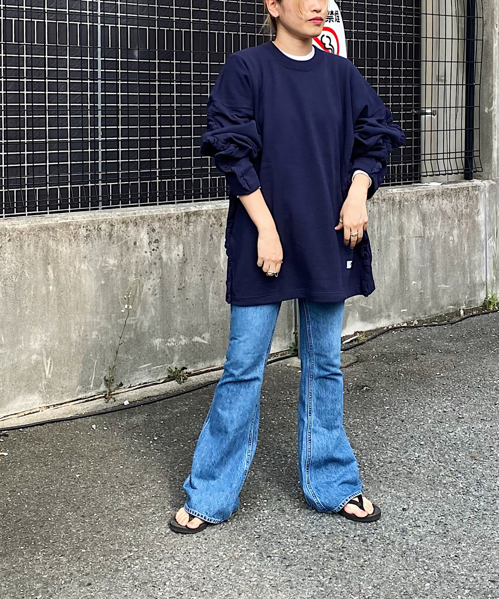 HIGH WAIST BELL-BOTTOM DENIM PANTS｜HOLIDAY（ホリデイ）OFFICIAL