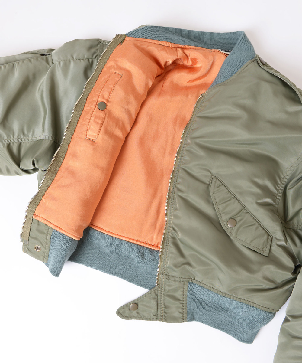 超人気の ころり！holiday L-2B FLIGHT JACKET ミリタリージャケット