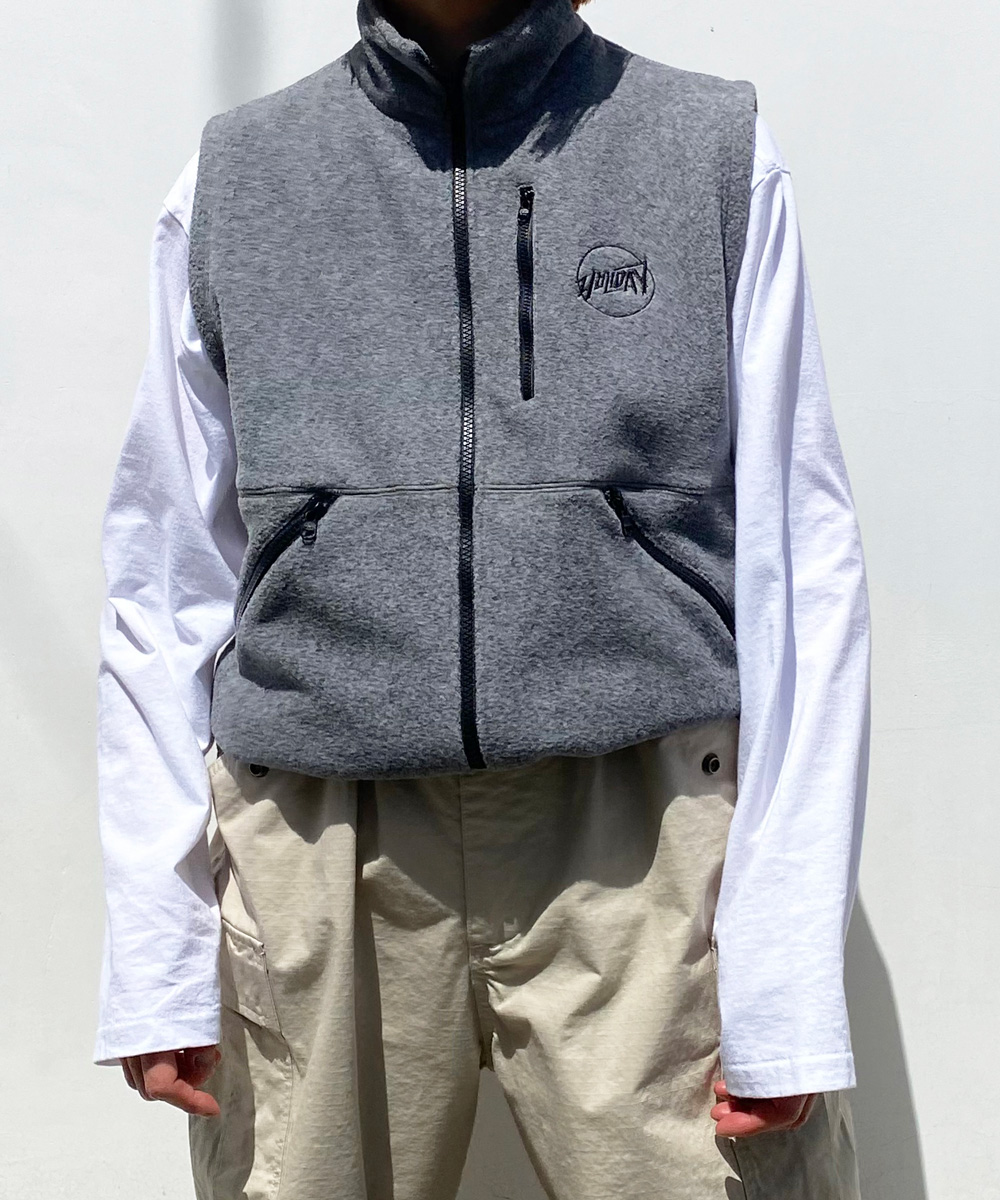 CLASSIC FLEECE VEST｜HOLIDAY（ホリデイ）OFFICIAL ONLINE STORE 