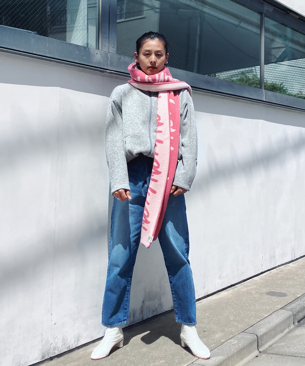 JACQUARD KNIT LONG MUFFLER（HOLIDAY）｜HOLIDAY