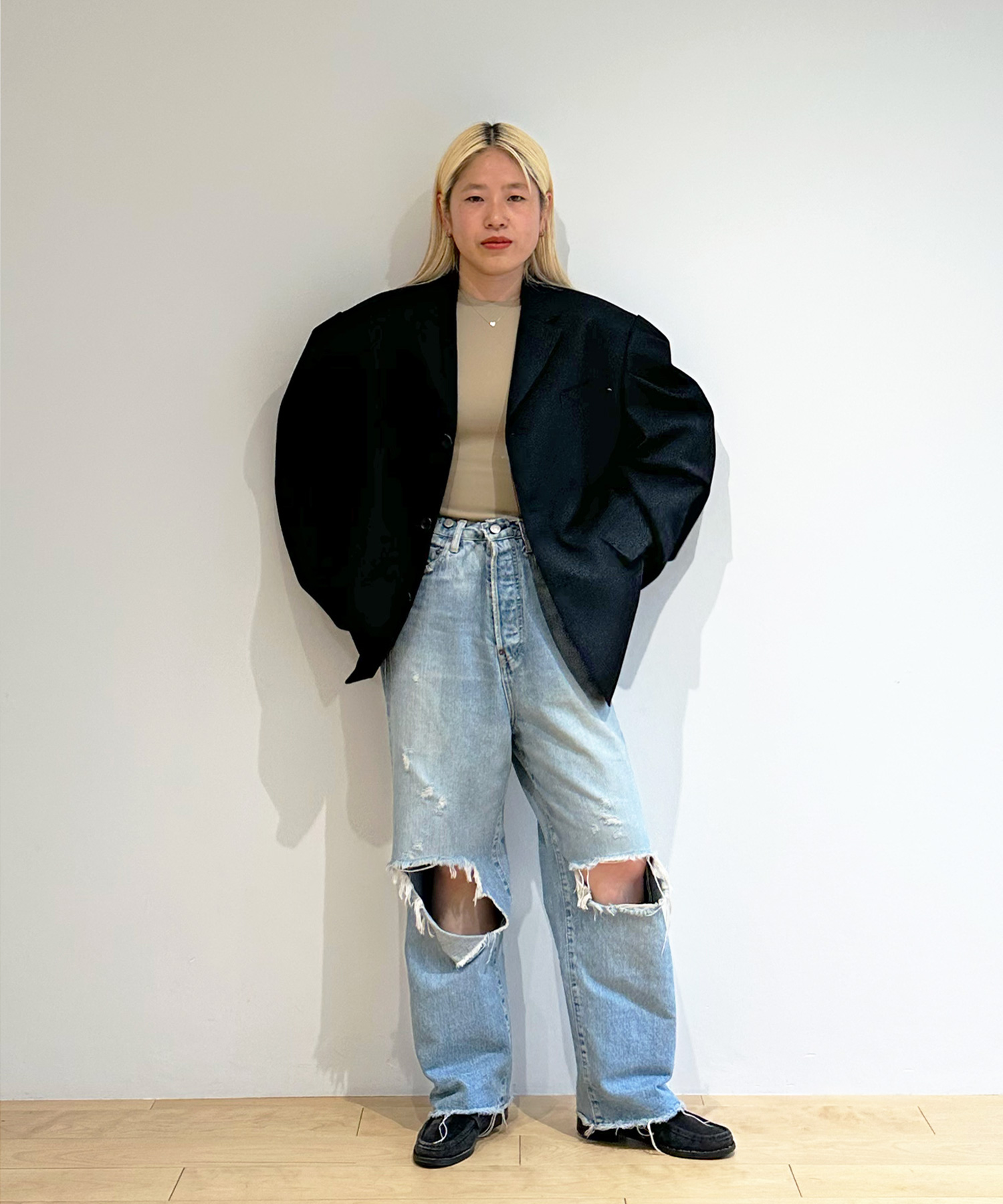 9月下旬〜10月上旬頃お届け予定】WOOL TWILL PUFF JACKET｜HOLIDAY